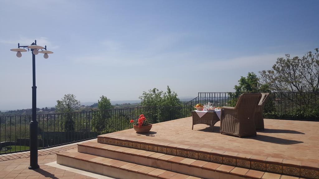 Hostal Antico Borgo Petralia Zafferana Etnea Exterior foto
