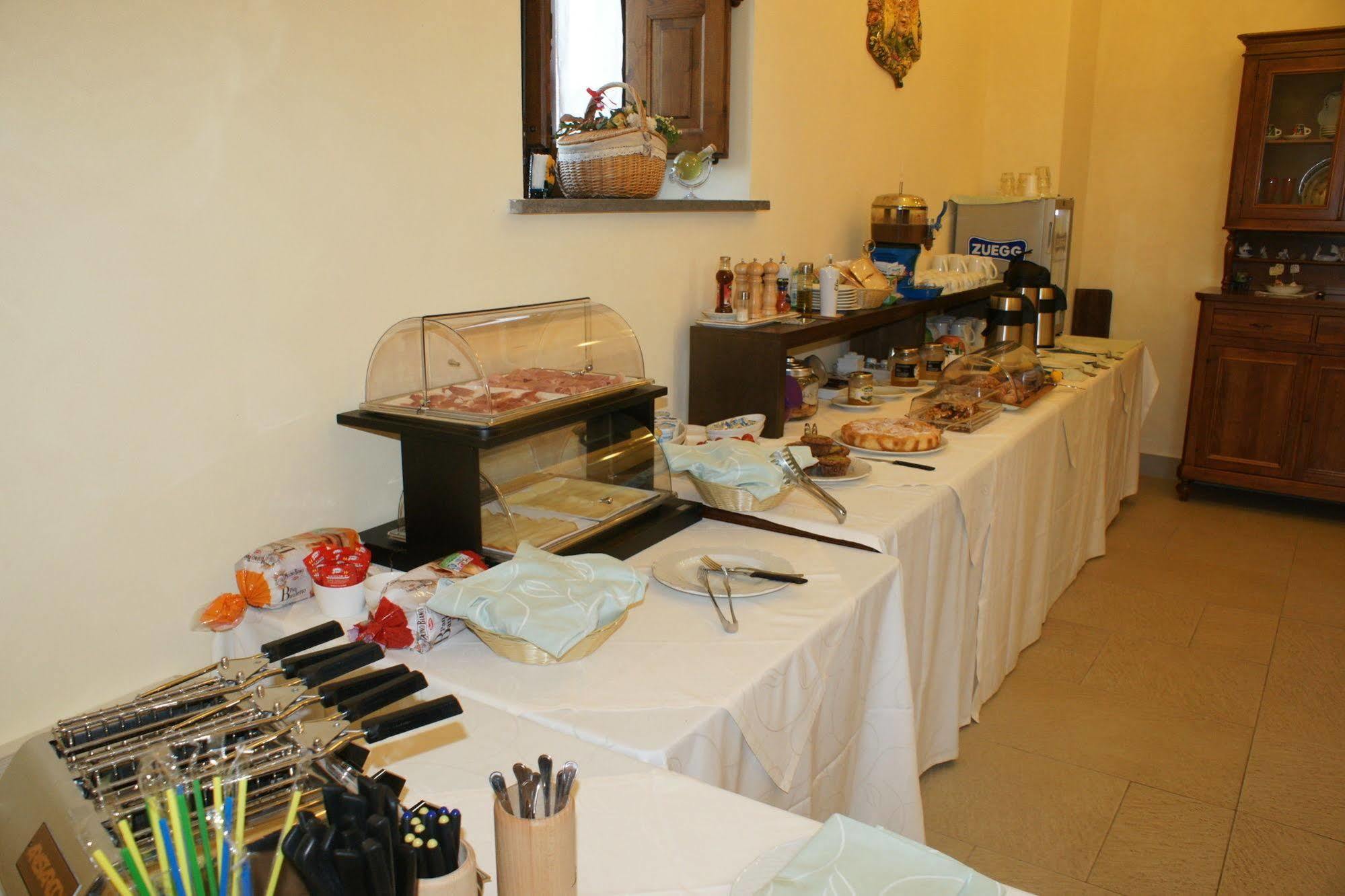 Hostal Antico Borgo Petralia Zafferana Etnea Exterior foto